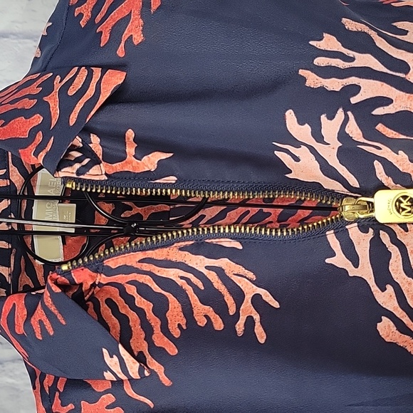 MICHAEL Michael Kors Navy and Coral Blouse - Picture 3 of 7